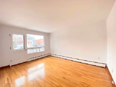 Grand Appartement à louer Longueuil Image# 3