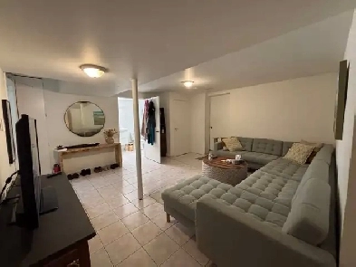 Oversized 2 bedroom with parking and patio! Image# 1