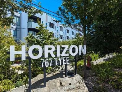 Modern 1bdr condo at the Railyards waterfront community! Image# 4