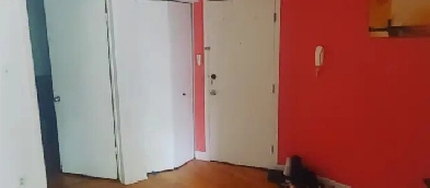 GRAND 3 1/2 STYLE CONDO À LOUER Image# 1