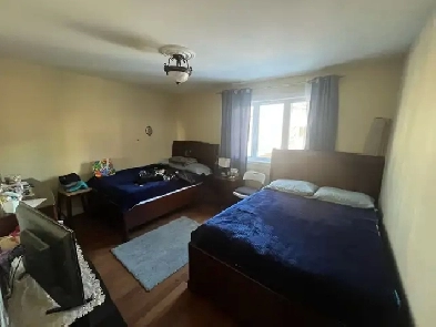 8 et demi à louer Image# 1