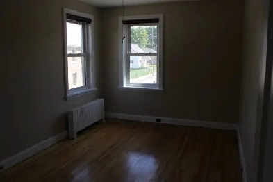 Main Floor Seniors Apartment for Rent Image# 5