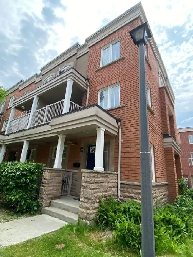Room for rent at YorkU (Keele Campus) Image# 4
