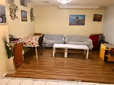 2 Bedroom Basement Apartment Image# 7