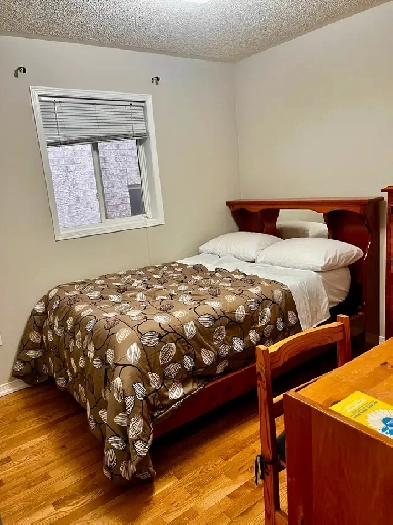 Private room(s) available Roommate Image# 1