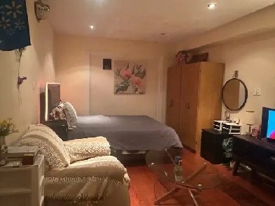 room for rent Image# 1