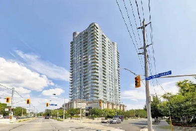 Posh 2-Beds, 2-Baths Condo Over Looking Lake Image# 8