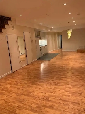 Bachlor for rent in Hampstead Image# 4