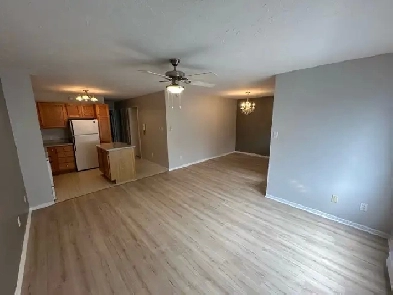 Two Bedroom Apartment Walking Distance to Downtown Image# 1