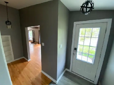 4-Bedroom Main-Level Unit on the Hill – Available July 1, 2025 Image# 10