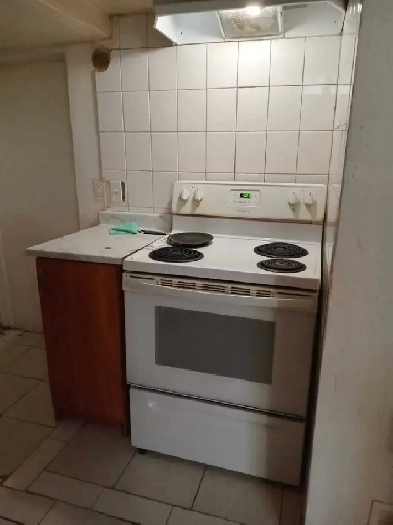 room for boys 647-518-1251 Image# 1