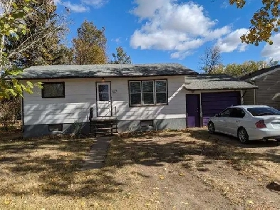 Radville Rental 2 bed 1.5 bath Image# 8