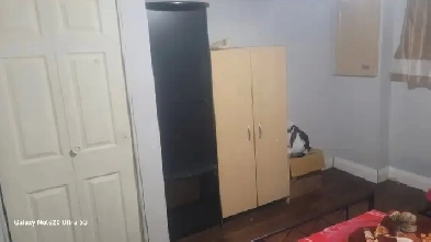 ROOM FOR RENT Image# 6