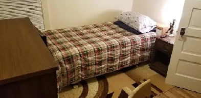 1 Bedroom near Polo Park Image# 2