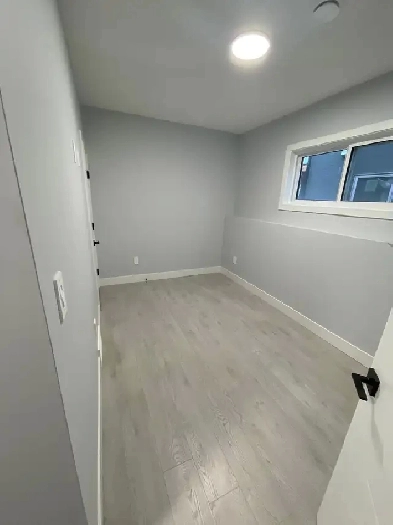 2 bedroom basement Image# 4