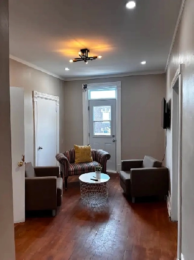 Colocation 3 étudiants - centre-ville et métro proche Image# 1