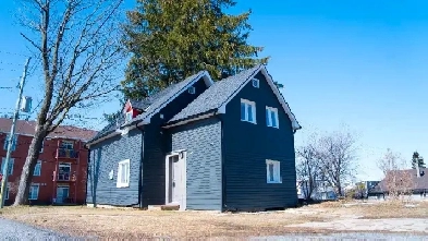 House for Sale: 621 EDWARDS STREET Clarence-Rockland, Ontario Image# 6