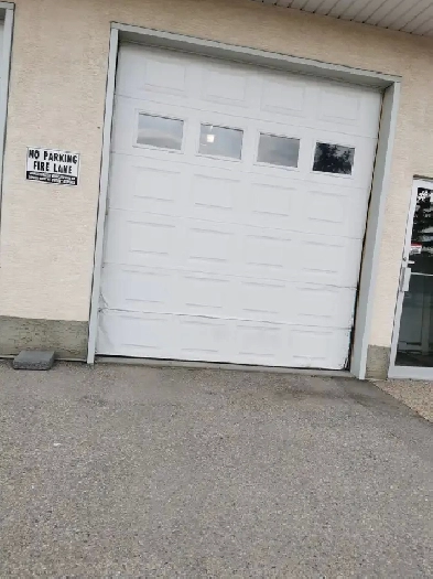 commercial bay for rent Image# 1