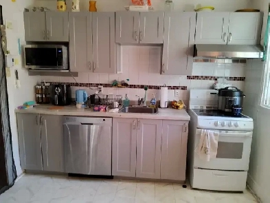 PLATEAU 4 1/2  CUISINE NEUVE Image# 1