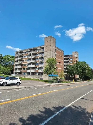 3 1/2 In Dorval Image# 1