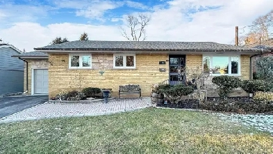 3 Bedroom Renovated House For Rent in Mississauga Image# 1