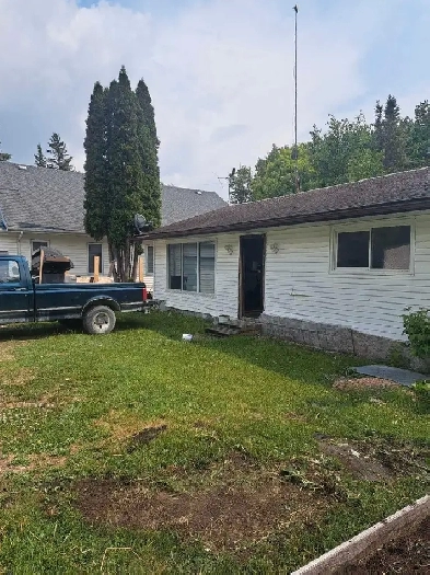 Two bedroom Lockport area Image# 3