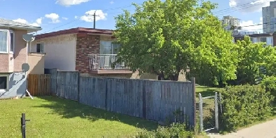 Inner City Fourplex Suite For Rent!! Image# 1