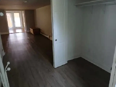 Waterfront 1 bedroom apartment in the Southend Image# 1