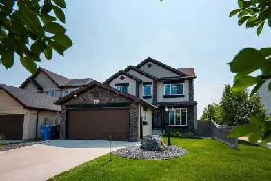 Sensational 2 Storey Family Home in Canterbury Park! Image# 3
