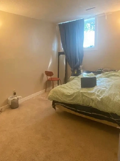 Room for rent Image# 4