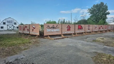 Secure Outdoor RV, Trailer, Boat, Truck Storage - Smiths Falls Image# 3