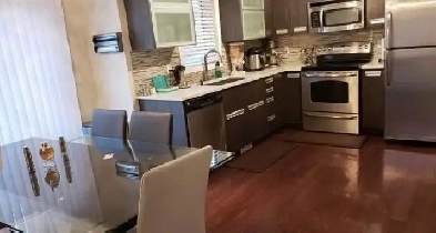 Townhouse for rent in Stonebridge Image# 4