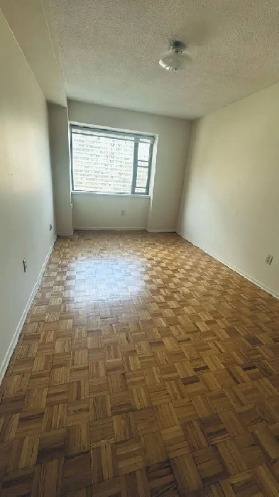 PRIVATE ROOM FOR RENT Image# 2