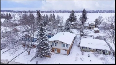 Two Bedroom Apartment near lake in Barrie Image# 5