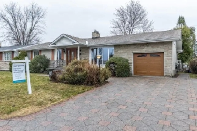 4 Beds 3 Baths Bungalow Near Algonquin College Image# 5
