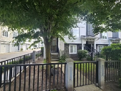 4 BR Townhome in Fleetwood, Surrey-Available from 1st July Image# 6