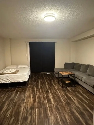 Studio/ Bachelor Apartment Image# 1