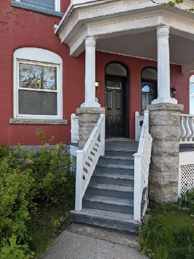 Large downtown 2 bedroom apartment with full finished basement Image# 2
