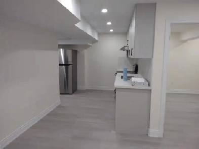 2 bedroom basement for rent in brampton Image# 1