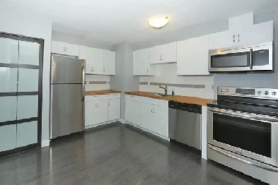 Bright & Spacious 2 Bedroom Apt for Rent – Utilities Included Image# 9