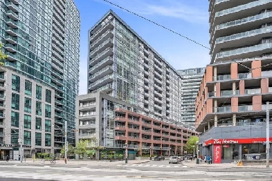 Fantastic Toronto condo for sale Image# 2