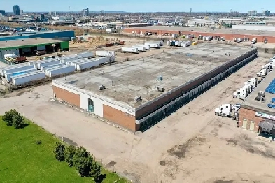 6000sqft warehouse for sub-lease in Brampton 396 Clarence St. Image# 1