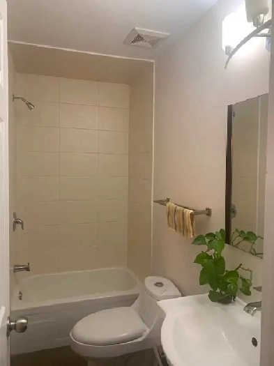 Furnished Room with a private bath room for rent in North York Image# 2