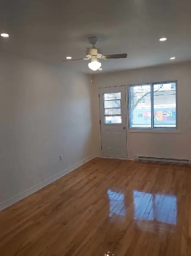 Logement 5 1/2 metro fabre dispo,pres de tous Image# 1