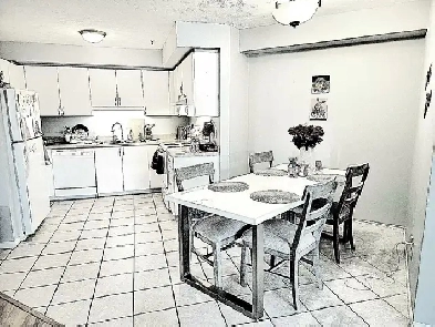 Lg 2 Bed UTILITIES INCLUDED In-Suite Landry, by Casino Image# 8