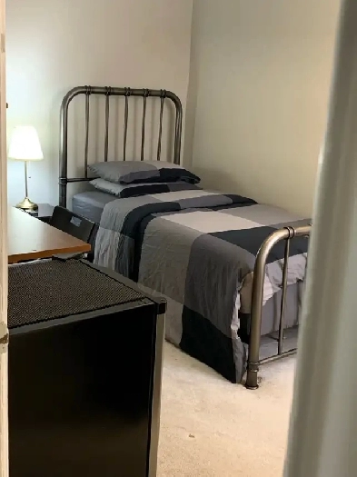 Private Room For Rent Image# 4