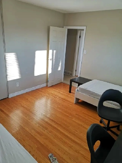 Fully furnished 2 shared bedroom for girls- 4 spots available Image# 1