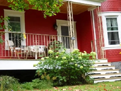 3 c.c., 2 s.b.,  2e ÉTAGE D'UN DUPLEX - VIEUX NORD Image# 1