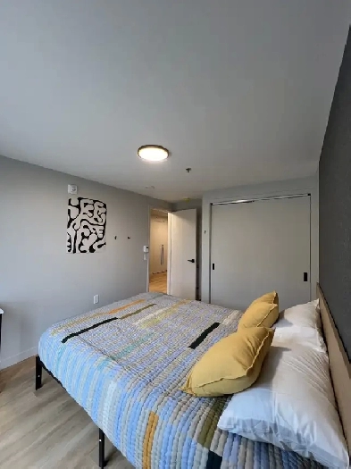 4½ appartement meublé et moderne Image# 4