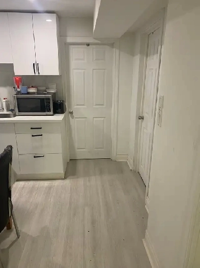 room for rent Image# 3